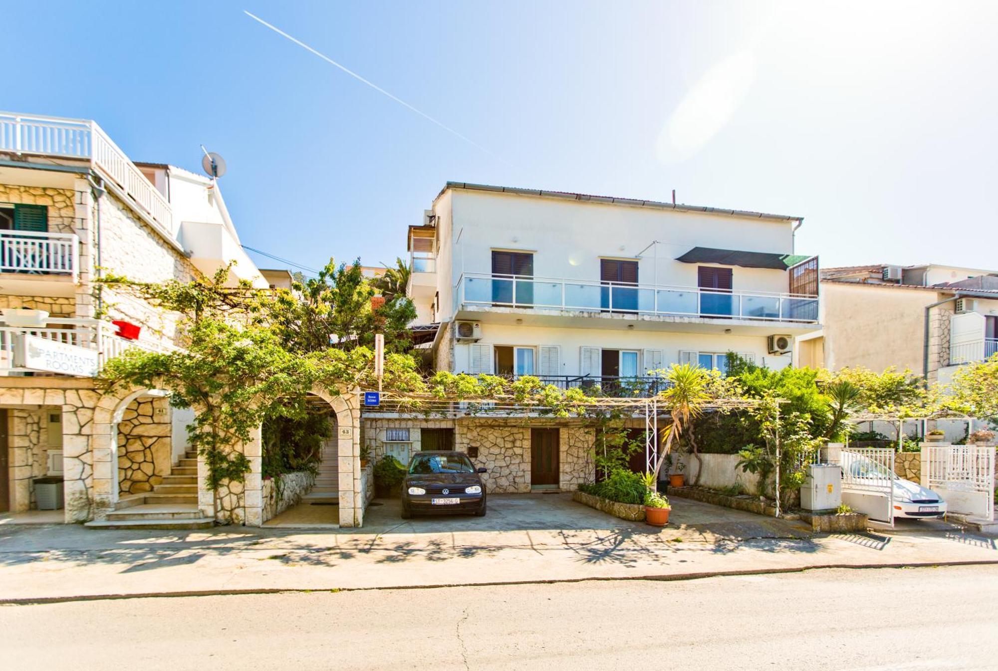 Rooms Barbaric Hvar Town Exterior photo