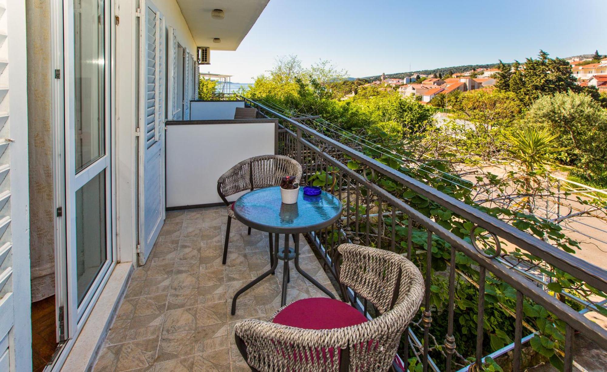 Rooms Barbaric Hvar Town Exterior photo